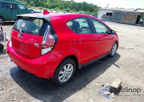 2017 Toyota Prius C Two из США, поврежденный, VIN JTDKDTB30H1592558